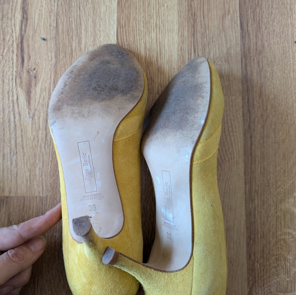 Elegant yellow Zara shoes size 38 - Picture 2 of 5